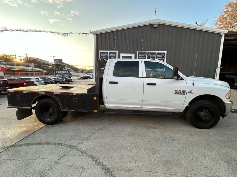 RAM 3500 Crew Cab 2WD DRW 2016