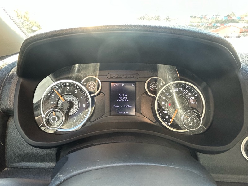 RAM 3500 Regular Cab 4WD SWB DRW 2020