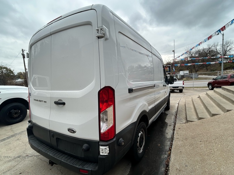 Ford Transit 150 Van Med. Roof w/Sliding Pass. 148-in. WB 2016