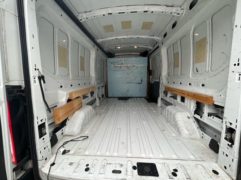 Ford Transit 150 Van Med. Roof w/Sliding Pass. 148-in. WB 2016