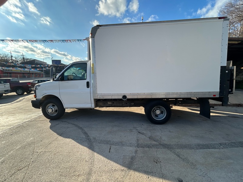 Chevrolet Express G3500 2012