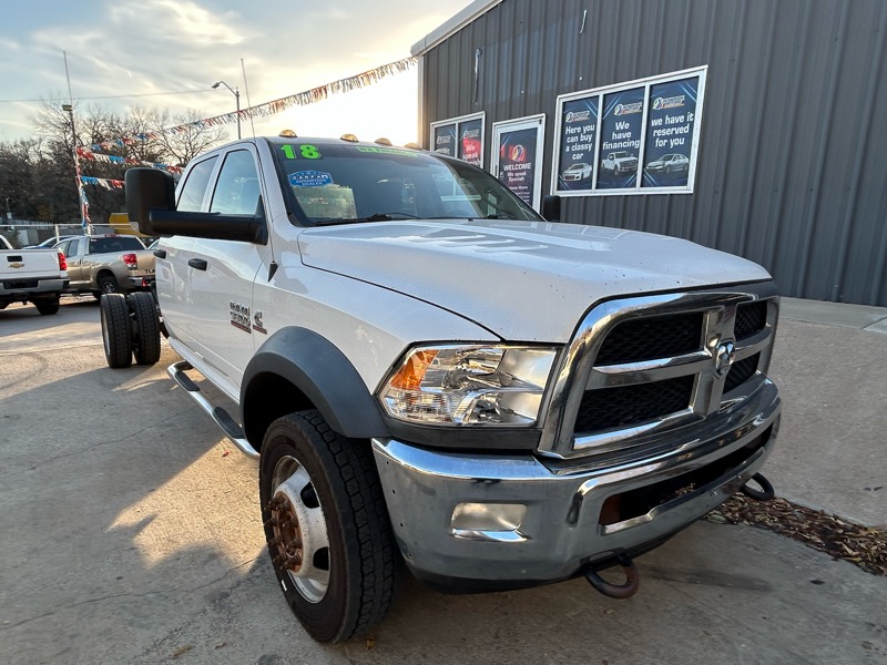 RAM 5500 Crew Cab LWB 4WD DRW 2018