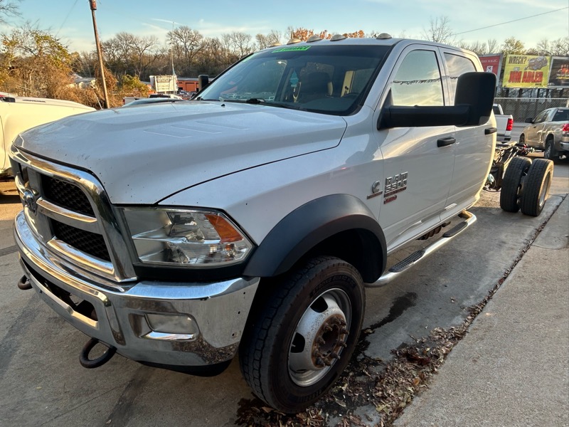 RAM 5500 Crew Cab LWB 4WD DRW 2018
