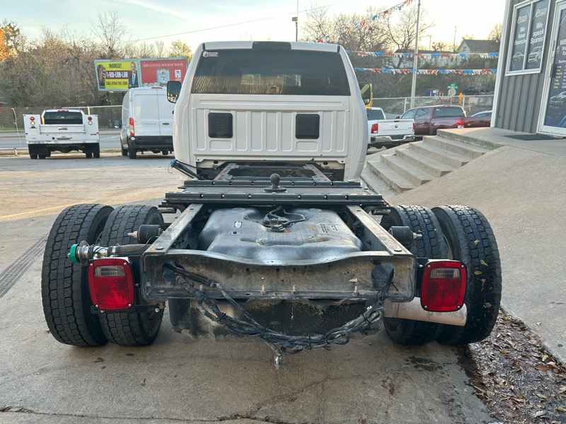 RAM 5500 Crew Cab LWB 4WD DRW 2018