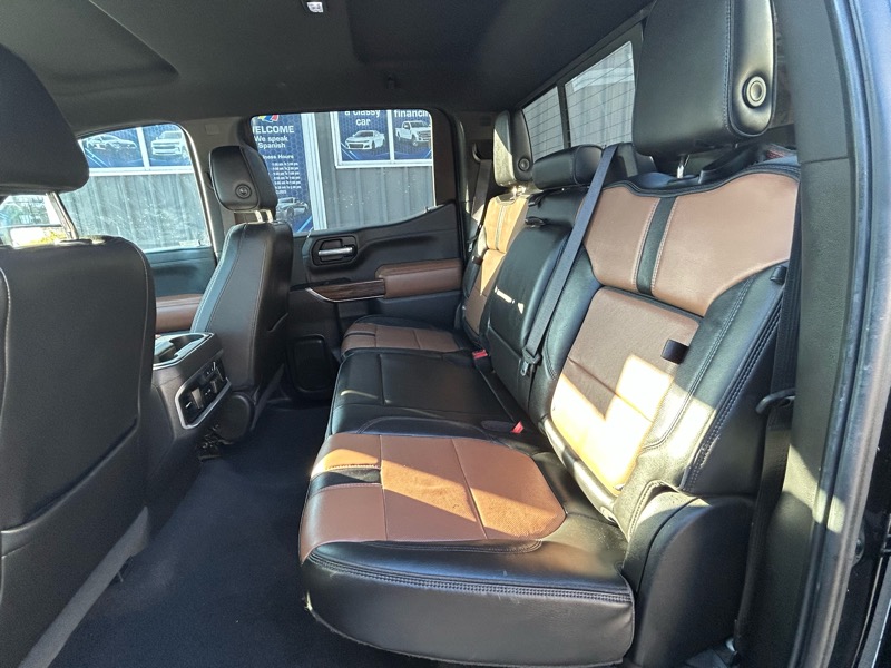 Chevrolet Silverado 1500 High Country Crew Cab Long Box 4WD 2020