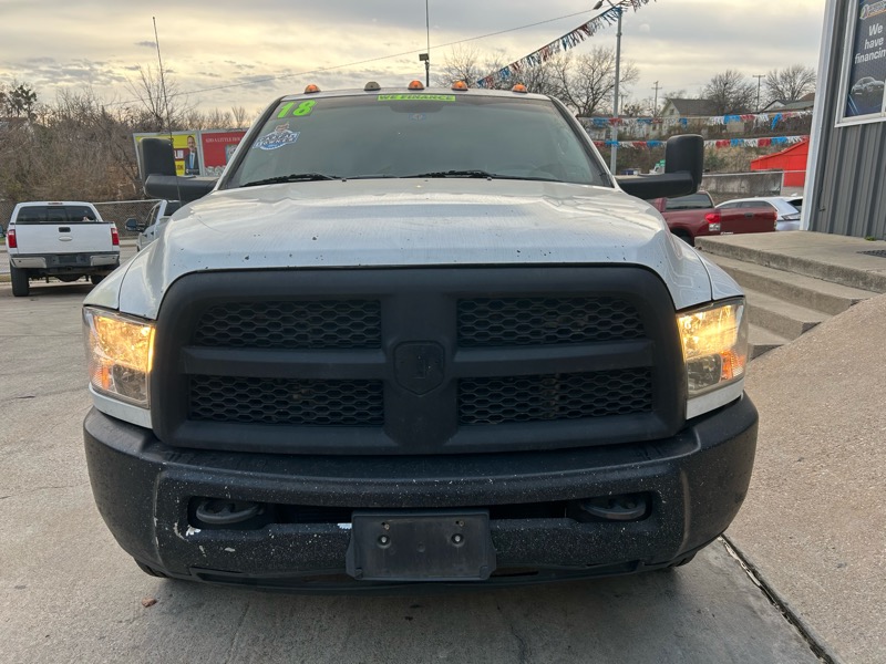 RAM 3500 Regular Cab 4WD DRW 2018