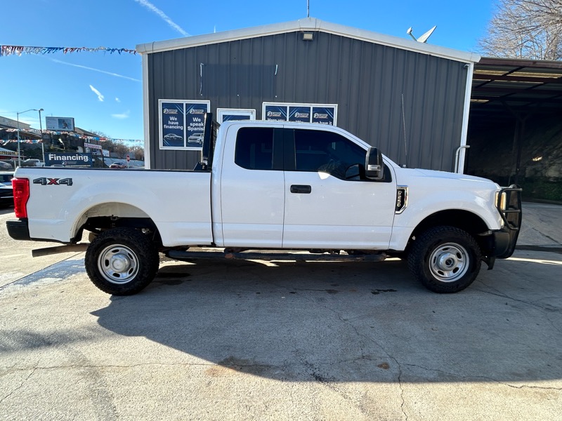 Ford F-250 SD XLT SuperCab Long Bed 4WD 2017