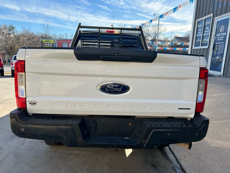 Ford F-250 SD XLT SuperCab Long Bed 4WD 2017