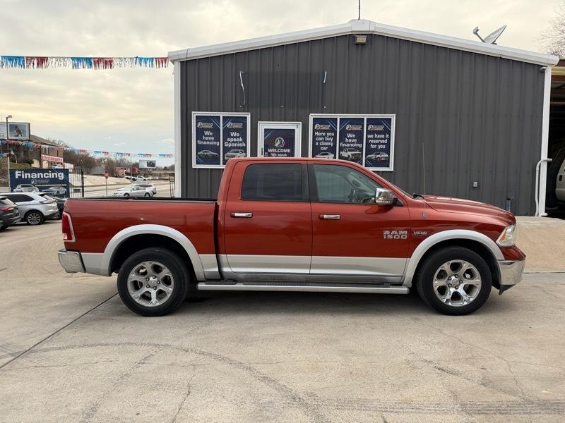 RAM 1500 Laramie Crew Cab SWB 4WD 2013