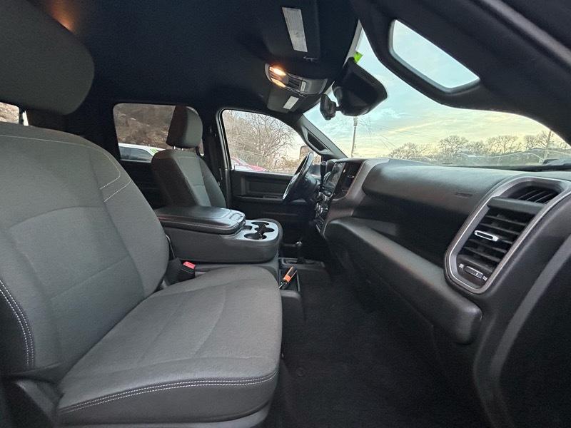 RAM 3500 Tradesman Crew Cab 4WD DRW 2022