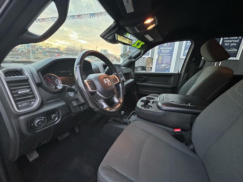 RAM 3500 Tradesman Crew Cab 4WD DRW 2022