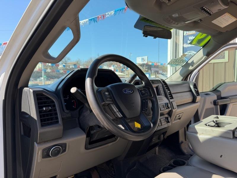 Ford F-550 Crew Cab DRW 4WD 2019