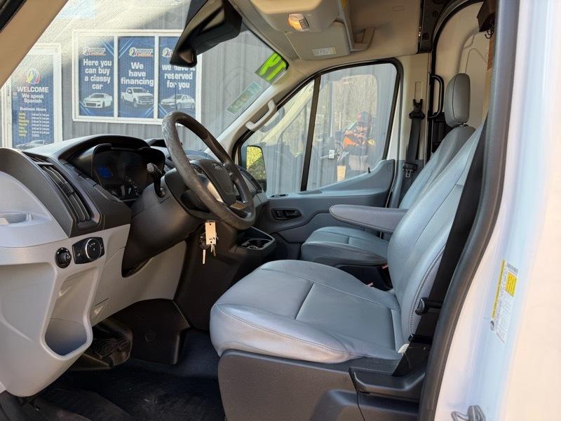 Ford Transit 250 Van Med. Roof w/Sliding Pass. 148-in. WB 2019