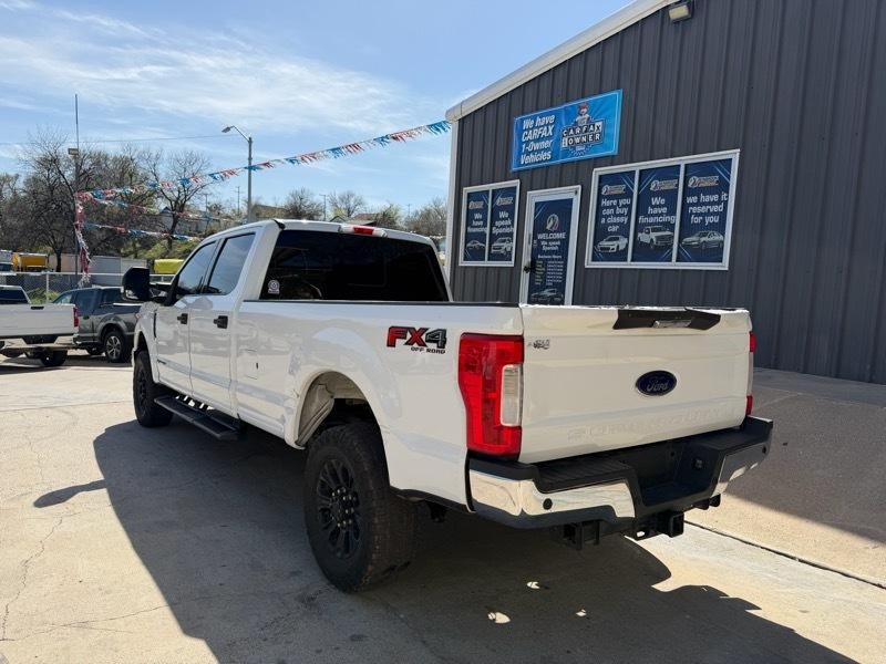 Ford F-350 SD XLT Crew Cab LWB 4WD 2018