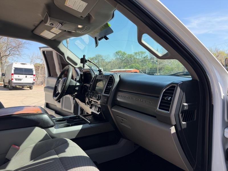 Ford F-350 SD XLT Crew Cab LWB 4WD 2018