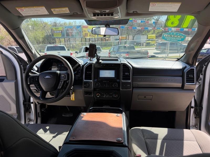 Ford F-350 SD XLT Crew Cab LWB 4WD 2018