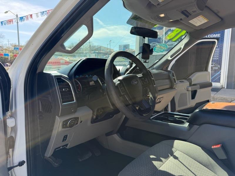 Ford F-350 SD XLT Crew Cab LWB 4WD 2018