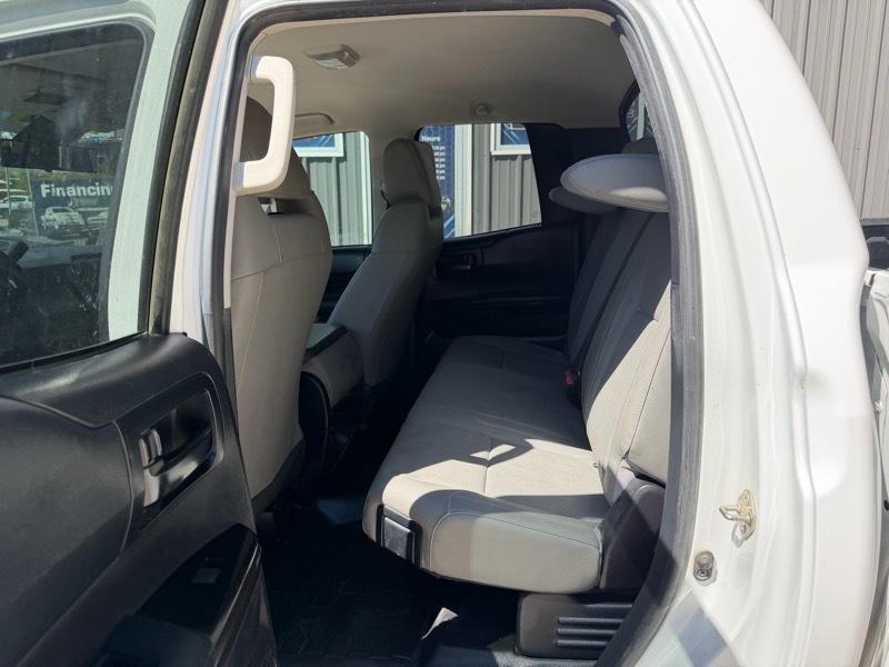 Toyota Tundra SR5 4.6L V8 Double Cab 2WD 2019