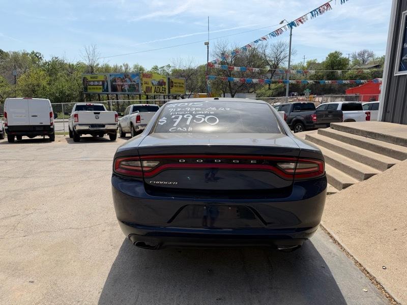 Dodge Charger SE 2015