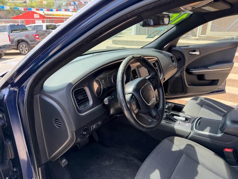 Dodge Charger SE 2015