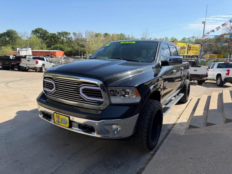 RAM 1500 4WD Crew Cab 149" Limited 2016