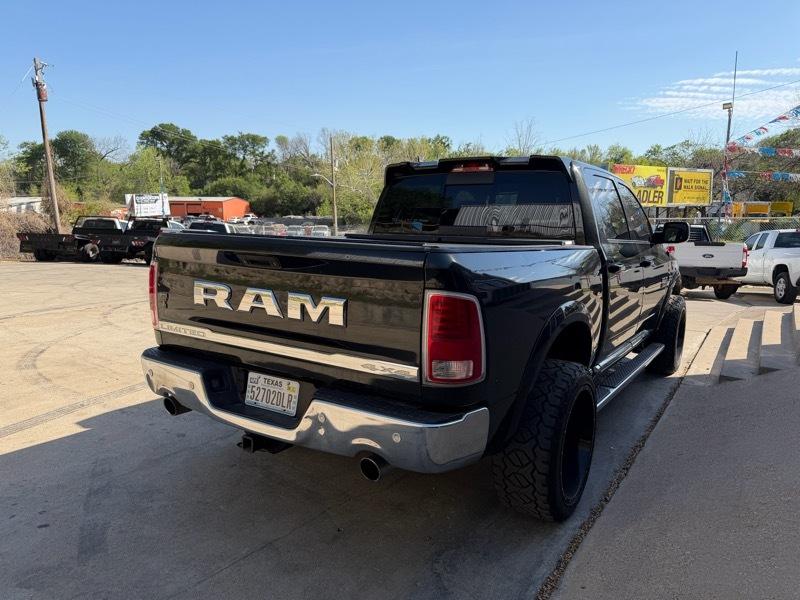 RAM 1500 4WD Crew Cab 149" Limited 2016