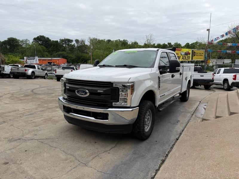 Ford F-250 SD XL Crew Cab 4WD 2019