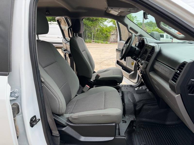 Ford F-250 SD XL Crew Cab 4WD 2019