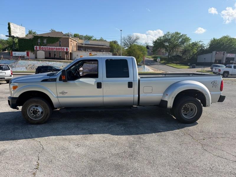 Ford F-350 SD XLT Crew Cab Long Bed DRW 4WD 2015