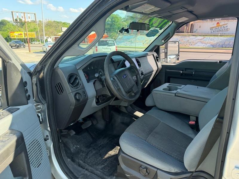 Ford F-350 SD XLT Crew Cab Long Bed DRW 4WD 2015