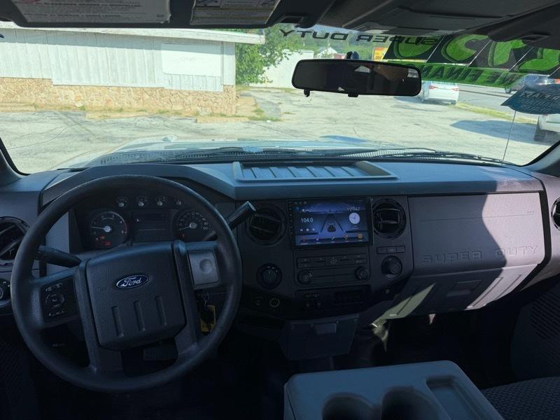 Ford F-350 SD XLT Crew Cab Long Bed DRW 4WD 2015