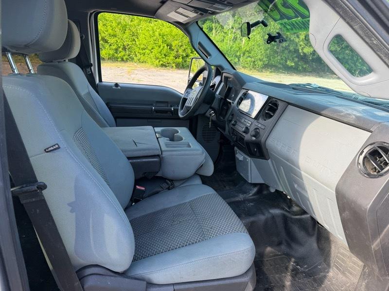 Ford F-350 SD XLT Crew Cab Long Bed DRW 4WD 2015