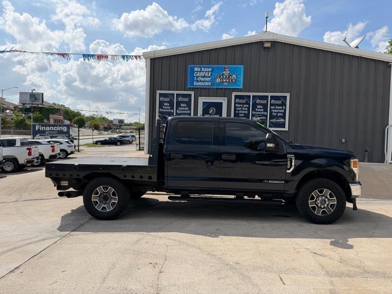 Ford F-250 SD XLT Crew Cab 4WD 2022
