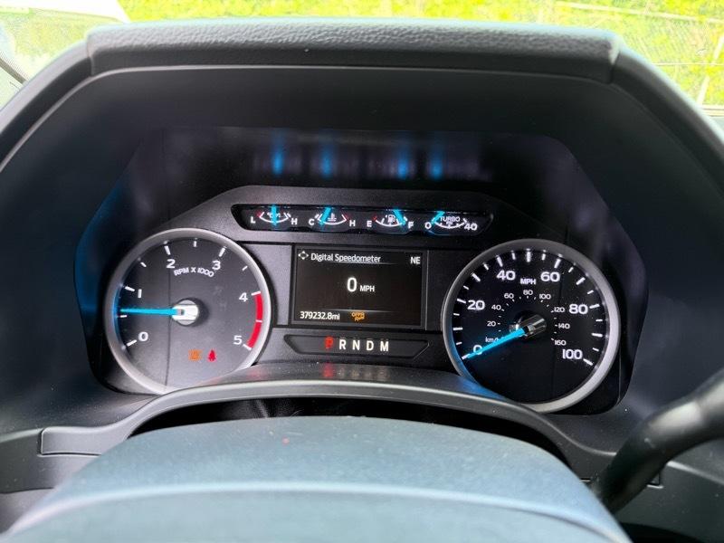 Ford F-250 SD XLT Crew Cab 4WD 2022