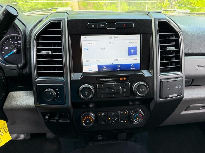 Ford F-250 SD XLT Crew Cab 4WD 2022