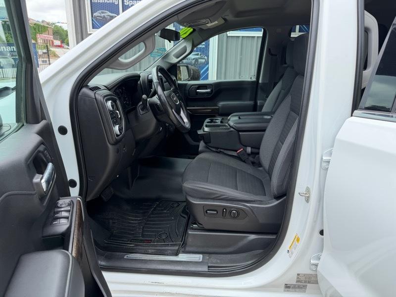 GMC Sierra 1500 4WD Crew Cab 147" SLE 2020