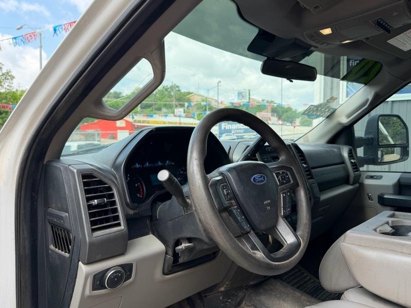 Ford F-350 SD XL Crew Cab Long Bed 4WD 2020