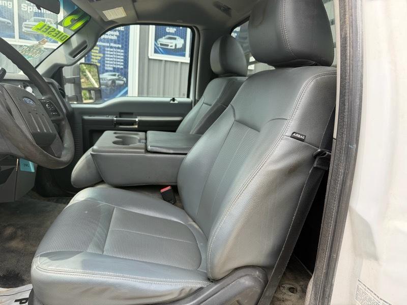 Ford F-450 SD Regular Cab DRW 2WD 2015