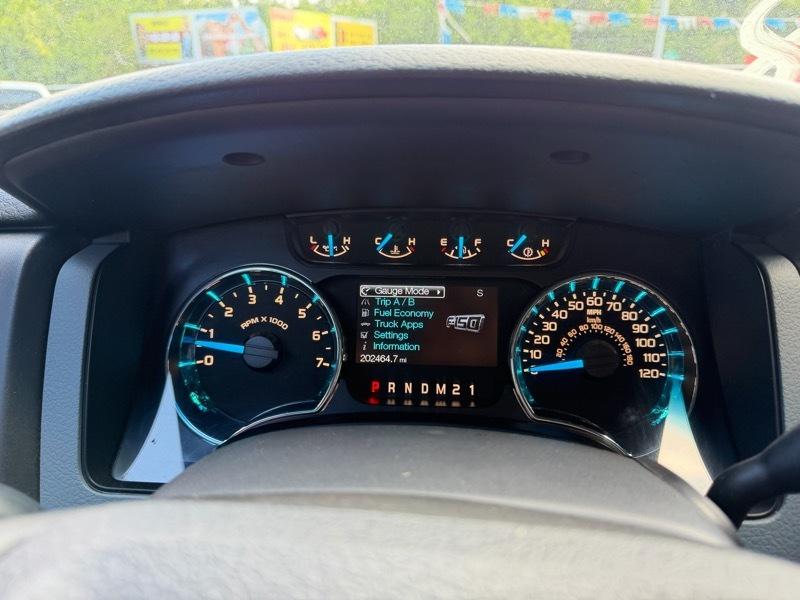 Ford F-150 2WD SuperCrew 145" XLT 2014
