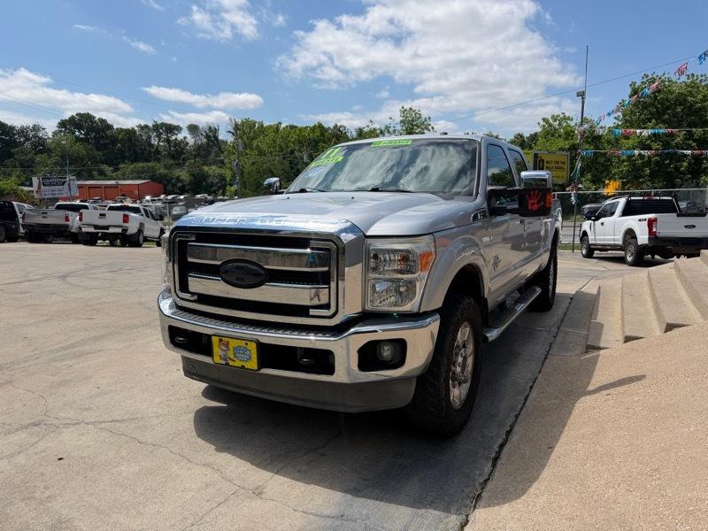 Ford F-250 SD Lariat Crew Cab 4WD 2011