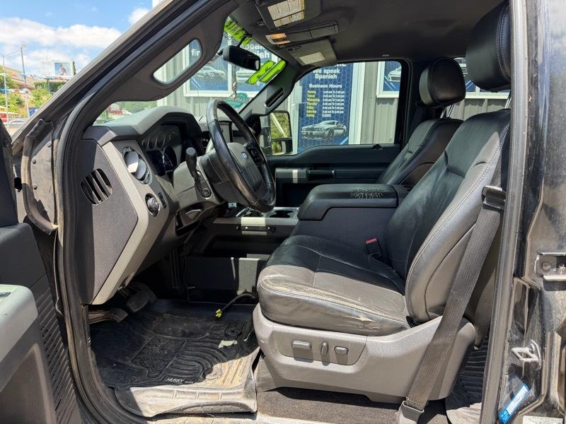 Ford F-250 SD Lariat Crew Cab 4WD 2013