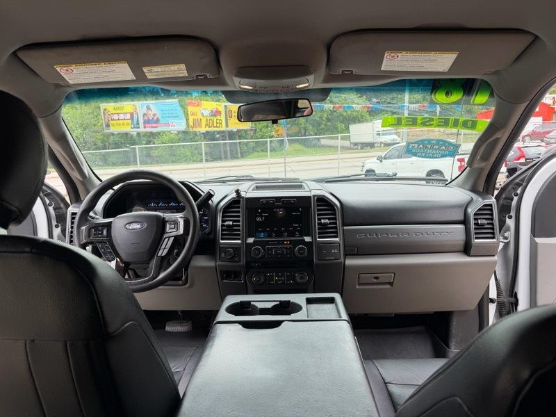 Ford F-250 SD XLT Crew Cab 4WD 2018