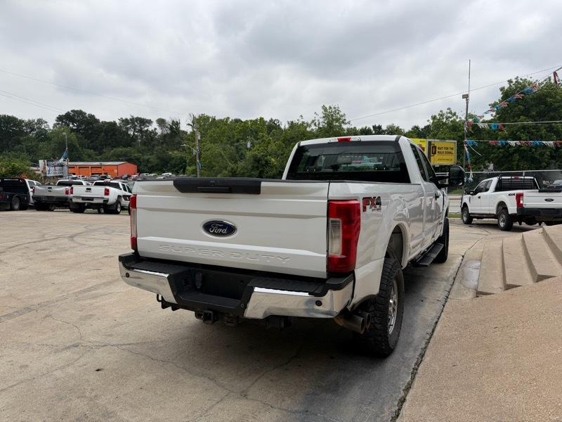 Ford F-250 SD XL SuperCab Long Bed 4WD 2017