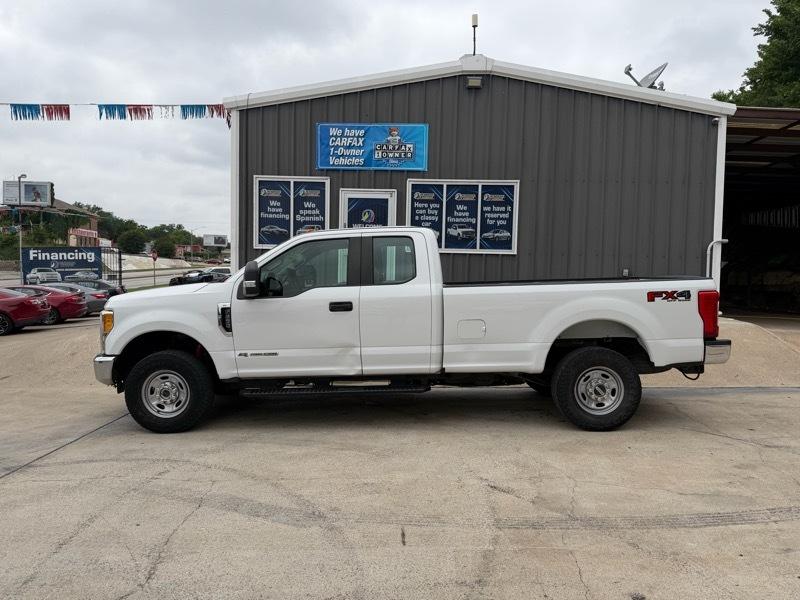 Ford F-250 SD XL SuperCab Long Bed 4WD 2017