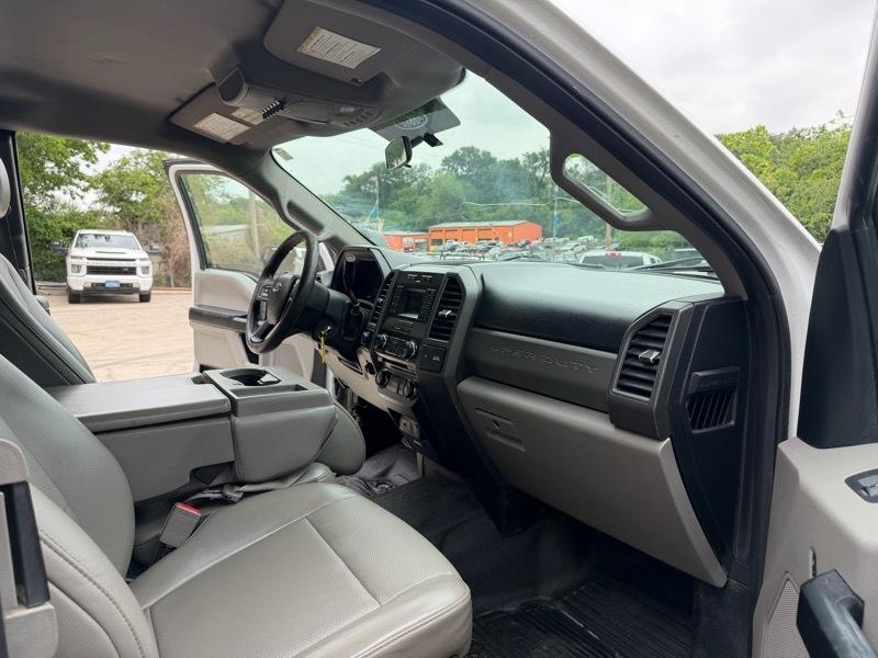 Ford F-250 SD XL SuperCab Long Bed 4WD 2017