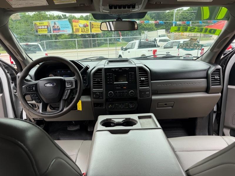 Ford F-250 SD XL SuperCab Long Bed 4WD 2017