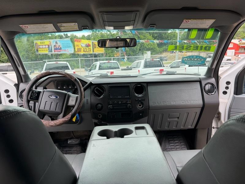 Ford F-250 SD XLT Crew Cab Long Bed 4WD 2011