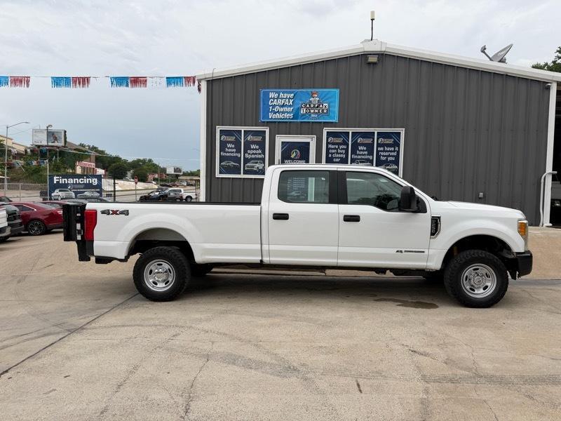 Ford F-250 SD XL Crew Cab 4WD 2017