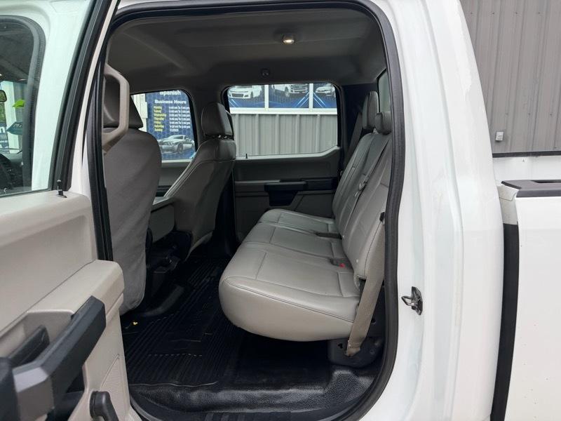 Ford F-250 SD XL Crew Cab 4WD 2017
