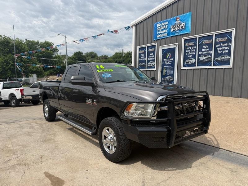 RAM 2500 Tradesman Crew Cab LWB 4WD 2016